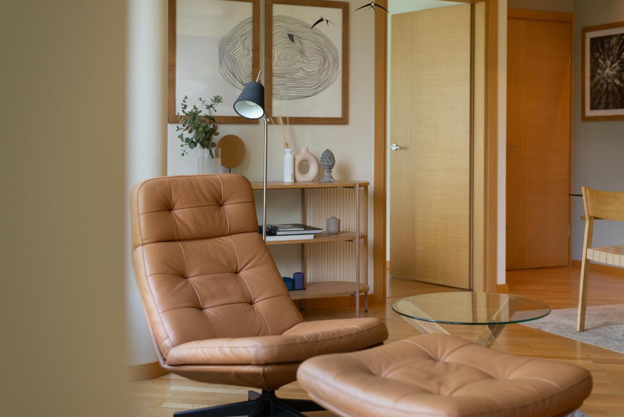 2 Bedroom Apt, 2 Garage Spots & Balconies, Self Check-In, By Cohost 드루스키닝카이 외부 사진